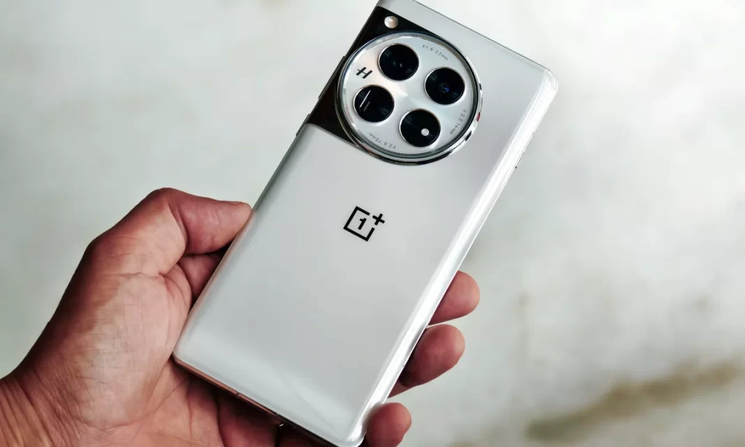 OnePlus-12-Glacial-White